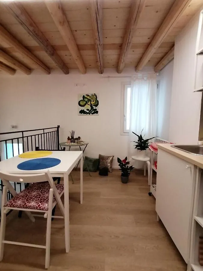 Guest house Verdepoesia Chioggia Italy